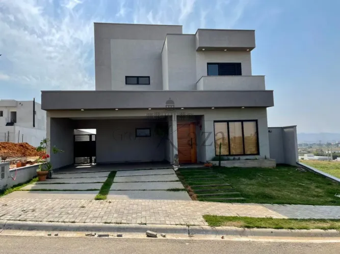Sobrado - Residencial Colinas - Caçapava - Condomínio Santa Mônica - 4 Dormitórios - 223m²