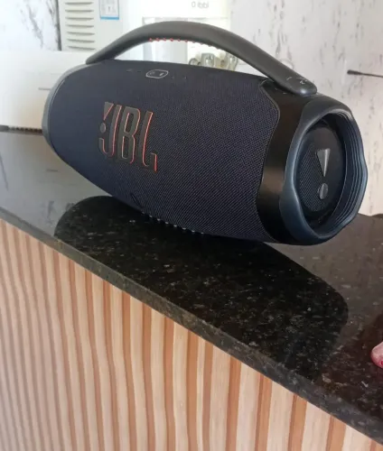 JBL Som