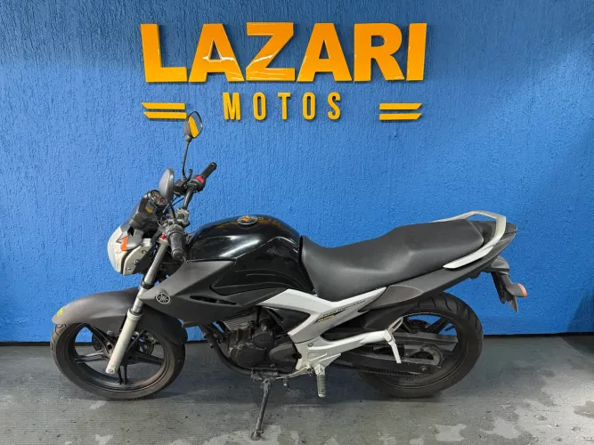 YAMAHA FAZER 250 2012 , MOTO CONSERVADA , DOCUMENTAÇÃO TODA OK , IPVA 26 PAGO
