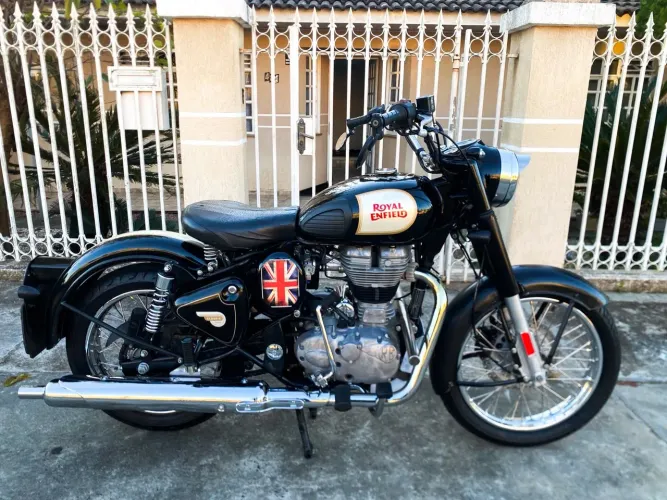 Moto Royal Enfield Classic 500