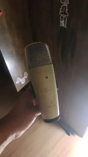 Microfone condesador C1 Behringer