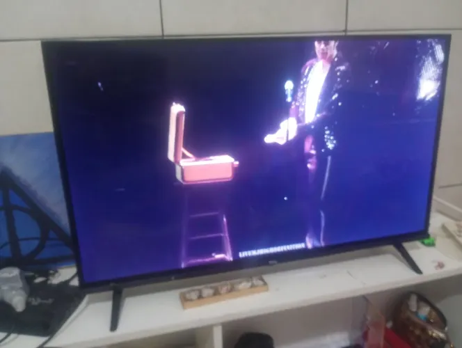Smart TV TCL de 32 polegadas