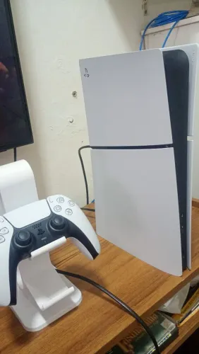 Ps5 digital modelo fosco tempo de uso aceito outros consoles.mais torna 