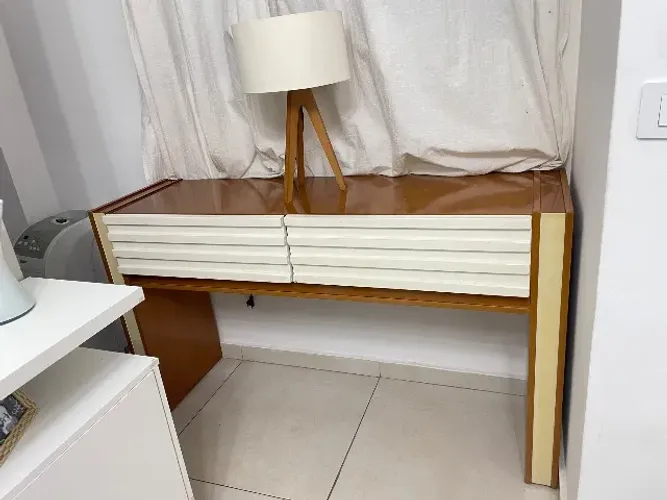 Aparador 450,00 (100% madeira) paguei 2.500