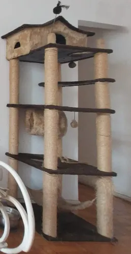 Arranhador Torre Gigante Para Gatos