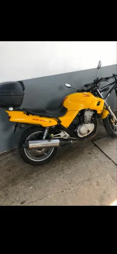Moto CB 500