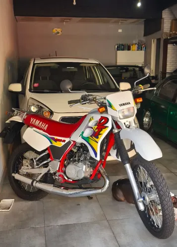 Kit carenagem dt200r 