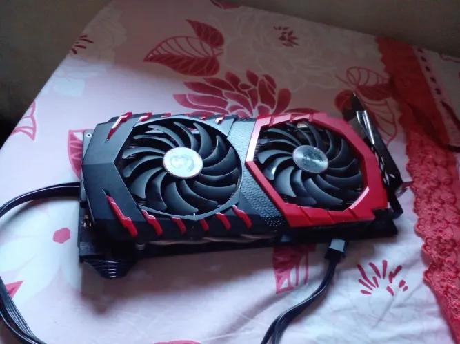 Placa De Vídeo Nvidia Msi Gtx 1060 Gaming X 6g (Usado)