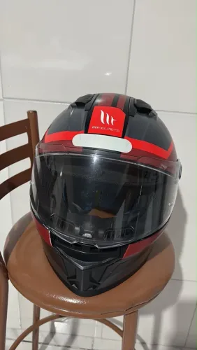 Capacete