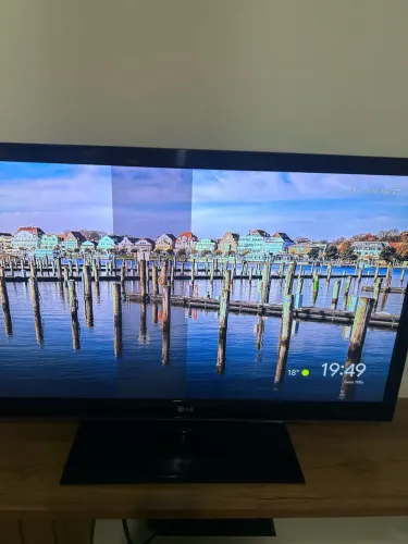 Televisão com mancha
