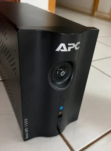 Nobreak APC Back-UPS 1500