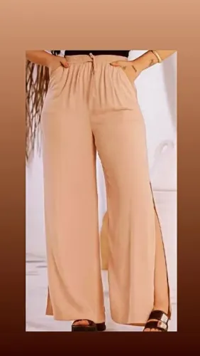 Calça pantalona fenda laterais GG