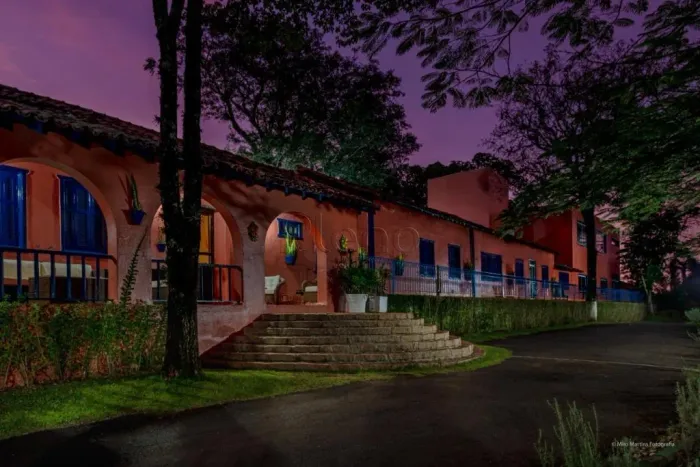 Chácara à venda em Campinas, Loteamento Residencial Entre Verdes (Sousas), com 4 suítes