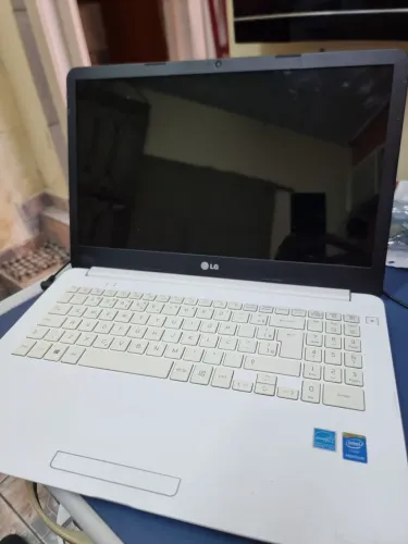 Notebook LG leia