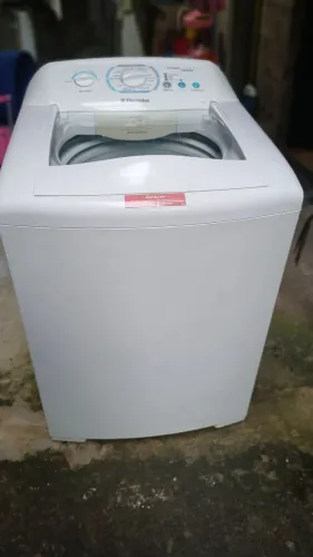 Máquina electrolux 12kg funcionando