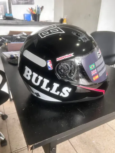 Capacete norisk serie limitada nba chicago bulls tam60