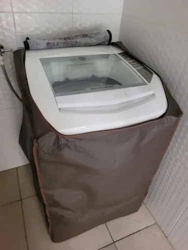 Vende-se Máquina de Lavar Roupas 10 kilos
