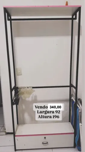 Arara de roupa