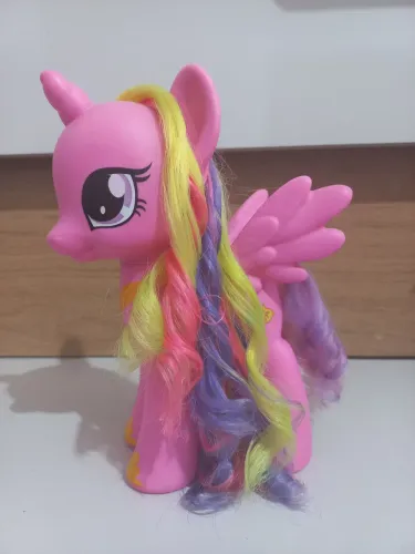 Pônei Princesa Cadance G4 22 cm