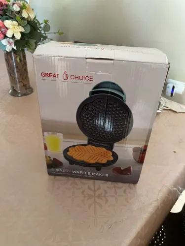 Máquina de waffle semi nova!