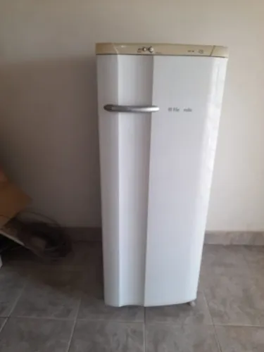 Geladeira Electrolux