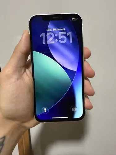 iPhone 12 Novo