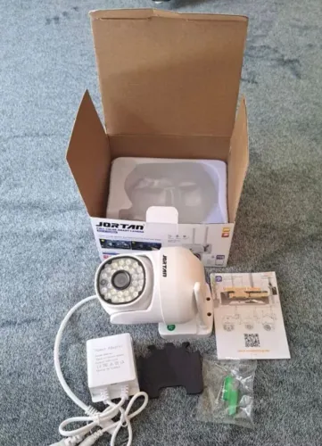 Câmera de segurança Jortan wi-fi IP66 Lacrado Branco 