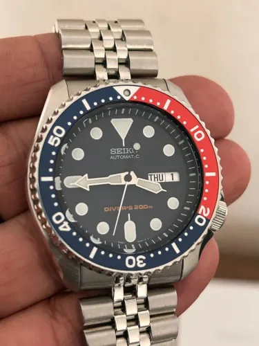Relogio Seiko SKX 009