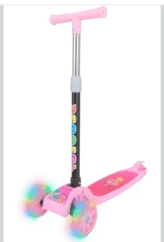 Patinete infantil dobrável rosa, com luz de Led nas rodas!