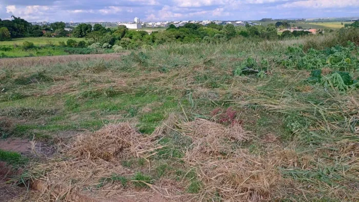 Vendo direito de terreno 