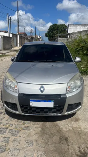 Renault Sandero Privilège Hi-flex 1.6 16V 5P AUT 2013