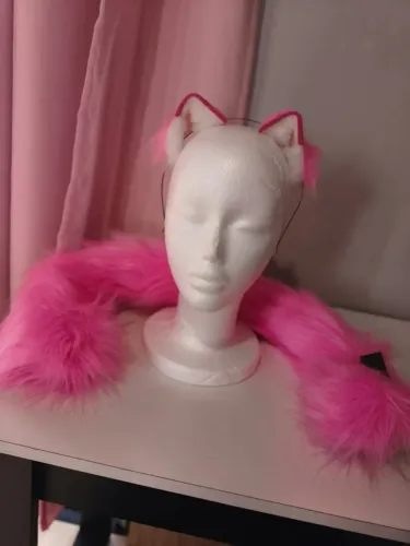 Orelhas e rabinho de gato neko para cosplay