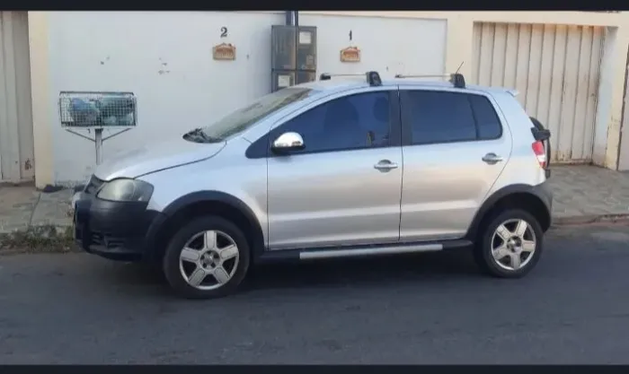 Volkswagen Crossfox 1.6 MI Total Flex 8V 5P 2008