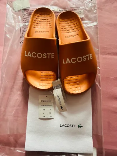 Slide Lacoste tamanho 38