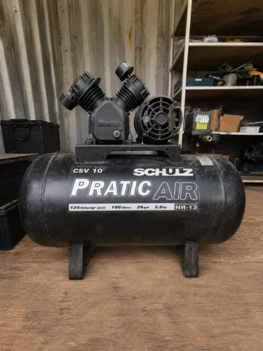 Compressor 10 pés - 100L Schulz ótimo estado