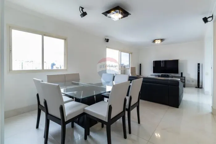 Apartamento para venda em Moema Pássaros com 3 quartos, sendo 3 suítes , 150m²