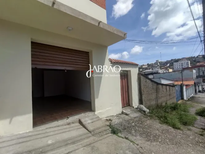 Loja para aluguel, 3 quartos, 1 vaga, São Sebastião - Barbacena/MG