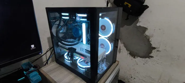 Pc gamer completo | Arc b580 | i5 12400 | 16gb RAM 3200mhz