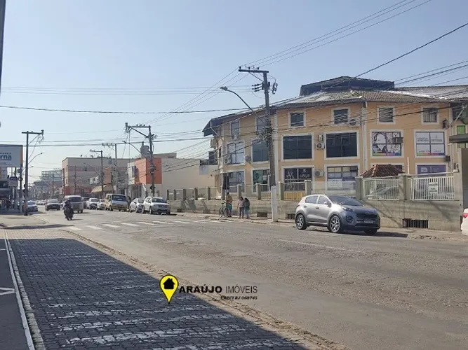 Loja no Centro Comercial Manejo ( Goiabão ) Excelente R$ 220 Mil (77 m²)