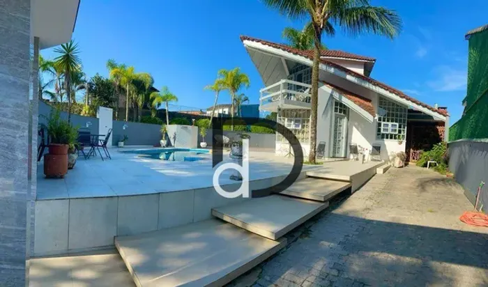 Casa com 2 dormitórios à venda, 165 m² por R$ 1.650.000,00 - Bertioga - Bertioga/SP