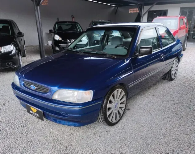 Ford Escort GL 1.8 (Raridade, único dono, apenas 60 mil km)