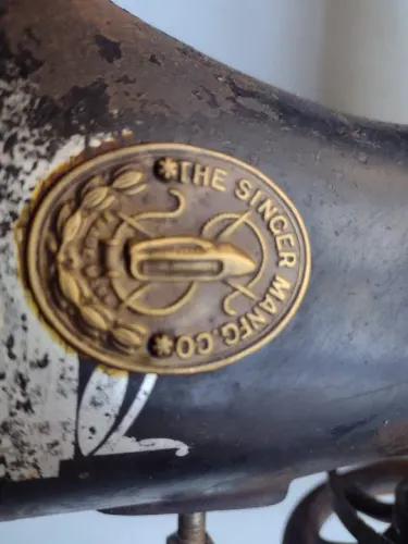 Maquina de Costura Singer. (The Singer Manfg.CO) 