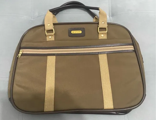 Mala Sansonite de mao 