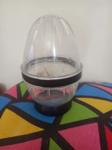 Descascador de ovos cozidos 