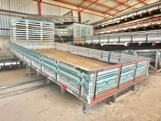 CARROCERIA MADEIRA 5,20