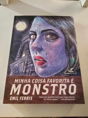 Minha coisa favorita é monstro - Livro 1