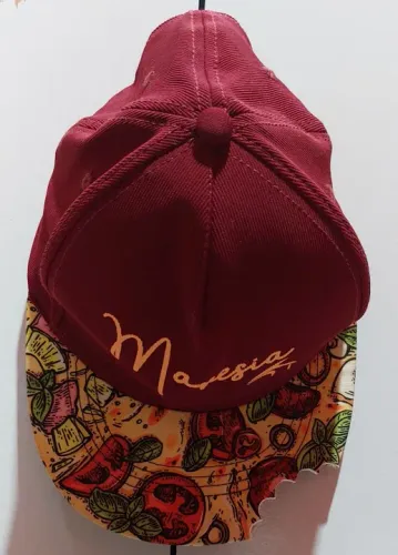 BONÉ ORIGINAL MARESIA NOVO. 