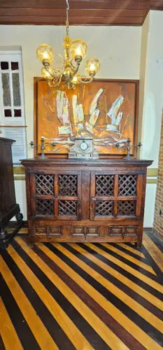 Moveis antigos, buffet balcão séc XVII, raridade