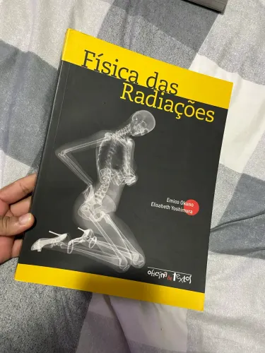 Física das Radiações - Emico Okuno & Elisabeth Yoshimura