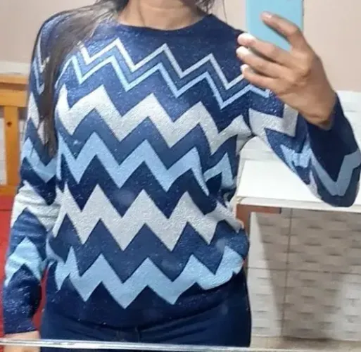 Suéter Feminino Azul com Estampa Zig Zag